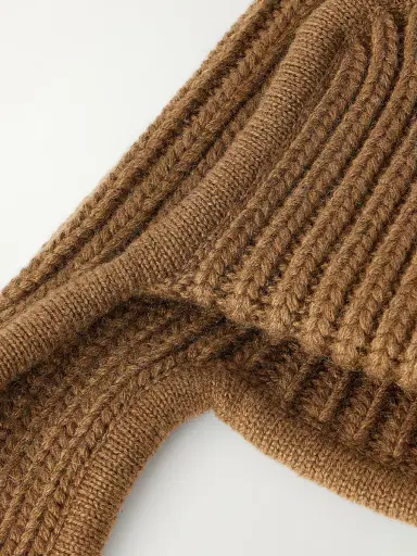 Johnstons of Elgin Dewar Cashmere Beanie - Men | Thumbnail 4 Johnstons of Elgin Dewar Cashmere Beanie - Men | Thumbnail 4
