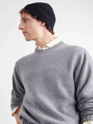 Johnstons of Elgin Ribbed Cashmere Beanie - Men | Thumbnail 3 Johnstons of Elgin Ribbed Cashmere Beanie - Men | Thumbnail 3
