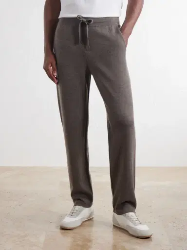 Thom Sweeney Straight-Leg Wool Sweatpants - Men | Thumbnail 3 Thom Sweeney Straight-Leg Wool Sweatpants - Men | Thumbnail 3