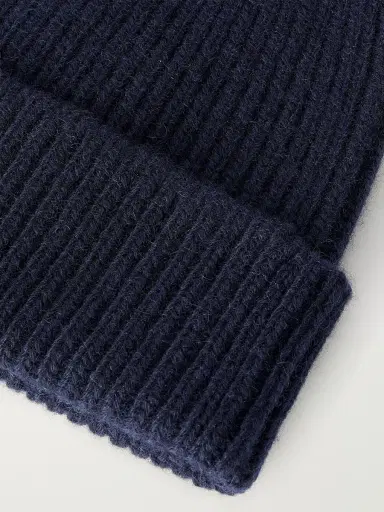 Johnstons of Elgin Ribbed Cashmere Beanie - Men | Thumbnail 4 Johnstons of Elgin Ribbed Cashmere Beanie - Men | Thumbnail 4