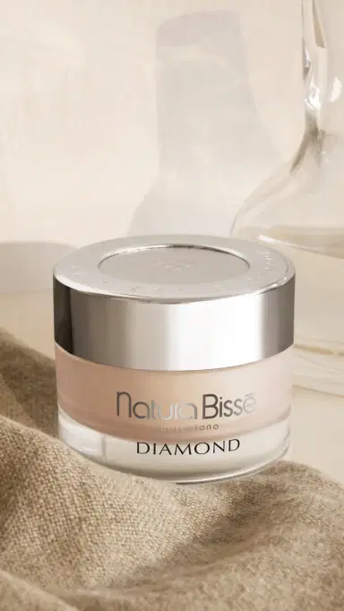 Natura Bissé Diamond Body Cream No Color | Thumbnail 3 Natura Bissé Diamond Body Cream No Color | Thumbnail 3