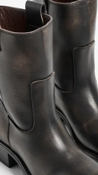 ALOHAS Rajan Vintage Effect Boots | Thumbnail 6 ALOHAS Rajan Vintage Effect Boots | Thumbnail 6