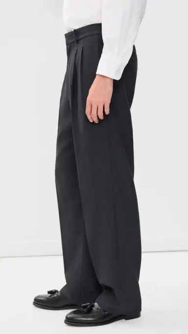 Simkhai Julian Pleated Trousers | Thumbnail 4 Simkhai Julian Pleated Trousers | Thumbnail 4