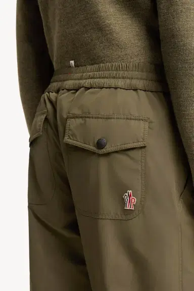Moncler Grenoble Jogging Pants | Thumbnail 7 Moncler Grenoble Jogging Pants | Thumbnail 7