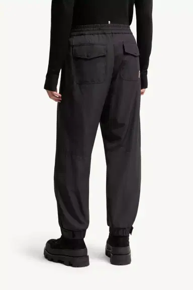 Moncler Grenoble Jogging Pants | Thumbnail 6 Moncler Grenoble Jogging Pants | Thumbnail 6