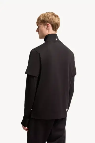Moncler Grenoble Logo Cotton T-shirt | Thumbnail 6 Moncler Grenoble Logo Cotton T-shirt | Thumbnail 6