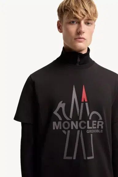 Moncler Grenoble Logo Cotton T-shirt | Thumbnail 8 Moncler Grenoble Logo Cotton T-shirt | Thumbnail 8