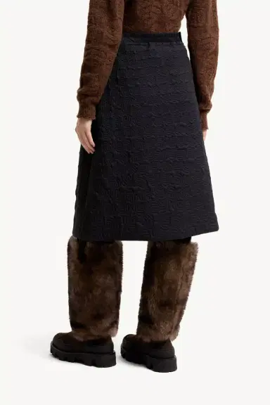 Moncler Grenoble Leaf-quilted Padded A-line Skirt | Thumbnail 6 Moncler Grenoble Leaf-quilted Padded A-line Skirt | Thumbnail 6