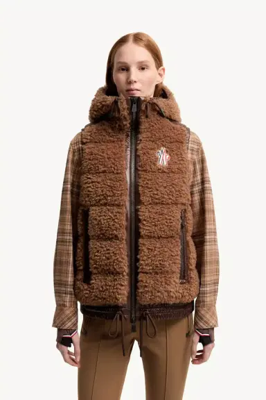 Moncler Grenoble Teddy Hooded Insulated Vest | Thumbnail 5 Moncler Grenoble Teddy Hooded Insulated Vest | Thumbnail 5