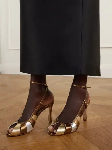 Manolo Blahnik Cloudadhi 90 Metallic Leather Sandals | Thumbnail 2 Manolo Blahnik Cloudadhi 90 Metallic Leather Sandals | Thumbnail 2
