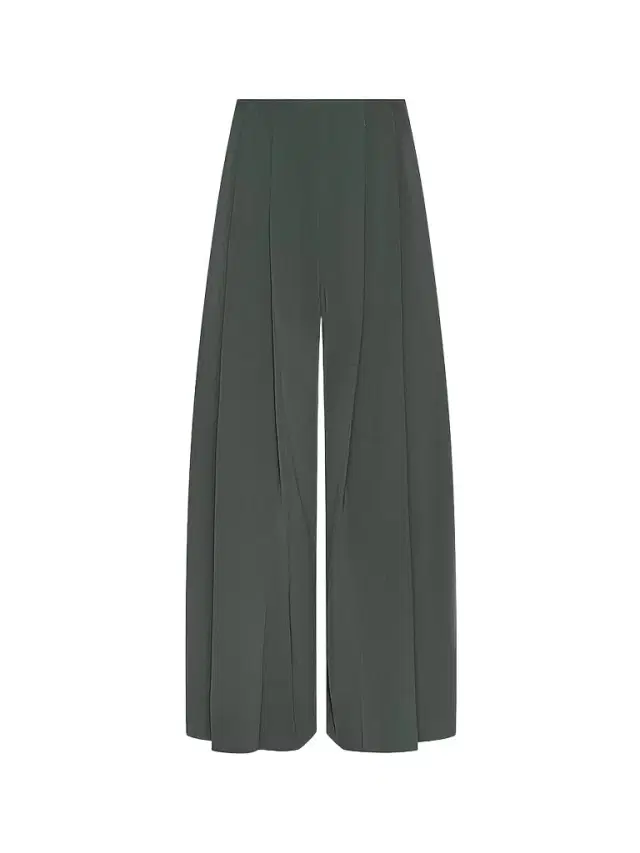 Women's Novalynn Pleated Crop Pants Women's Novalynn Pleated Crop Pants