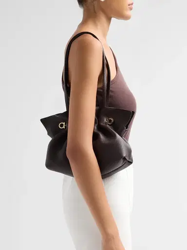 Ferragamo Women's Hug Leather Shoulder Bag | Thumbnail 2 Ferragamo Women's Hug Leather Shoulder Bag | Thumbnail 2