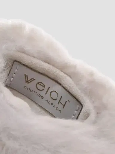 Weich Couture Alpaca Calmo Small Alpaca Fur Hot Water Bottle | Thumbnail 2 Weich Couture Alpaca Calmo Small Alpaca Fur Hot Water Bottle | Thumbnail 2