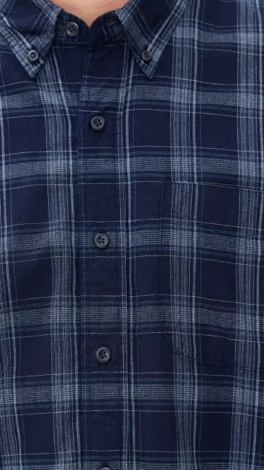 Filson Chambray Button-Down Shirt | Thumbnail 6 Filson Chambray Button-Down Shirt | Thumbnail 6