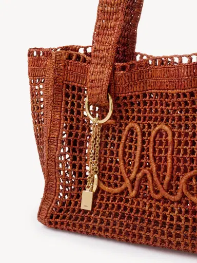 Chloé Summer Banana east-west tote bag in raffia | Thumbnail 6 Chloé Summer Banana east-west tote bag in raffia | Thumbnail 6